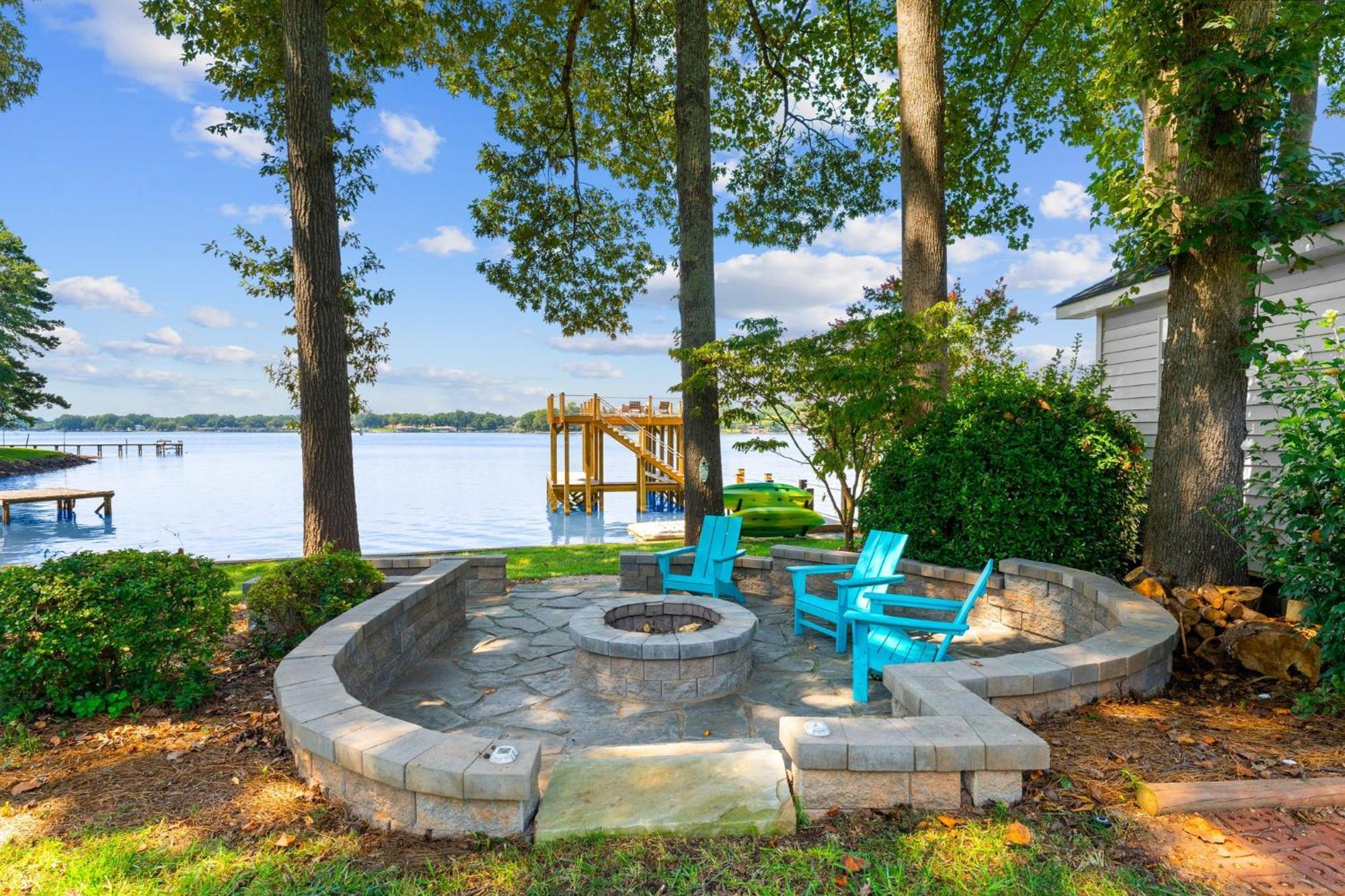 Lakefront Living Mooresville Eksteriør bilde