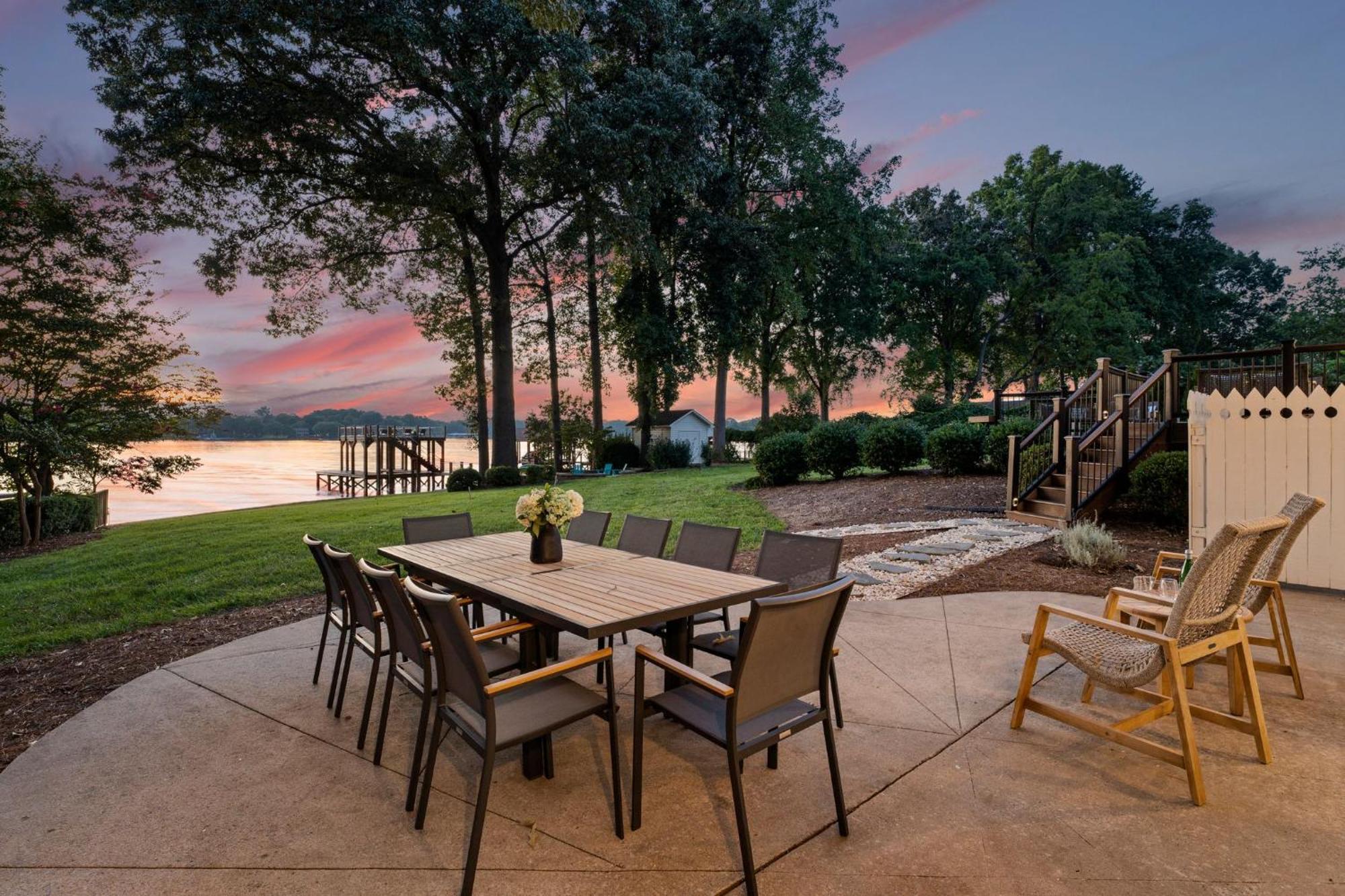Lakefront Living Mooresville Eksteriør bilde