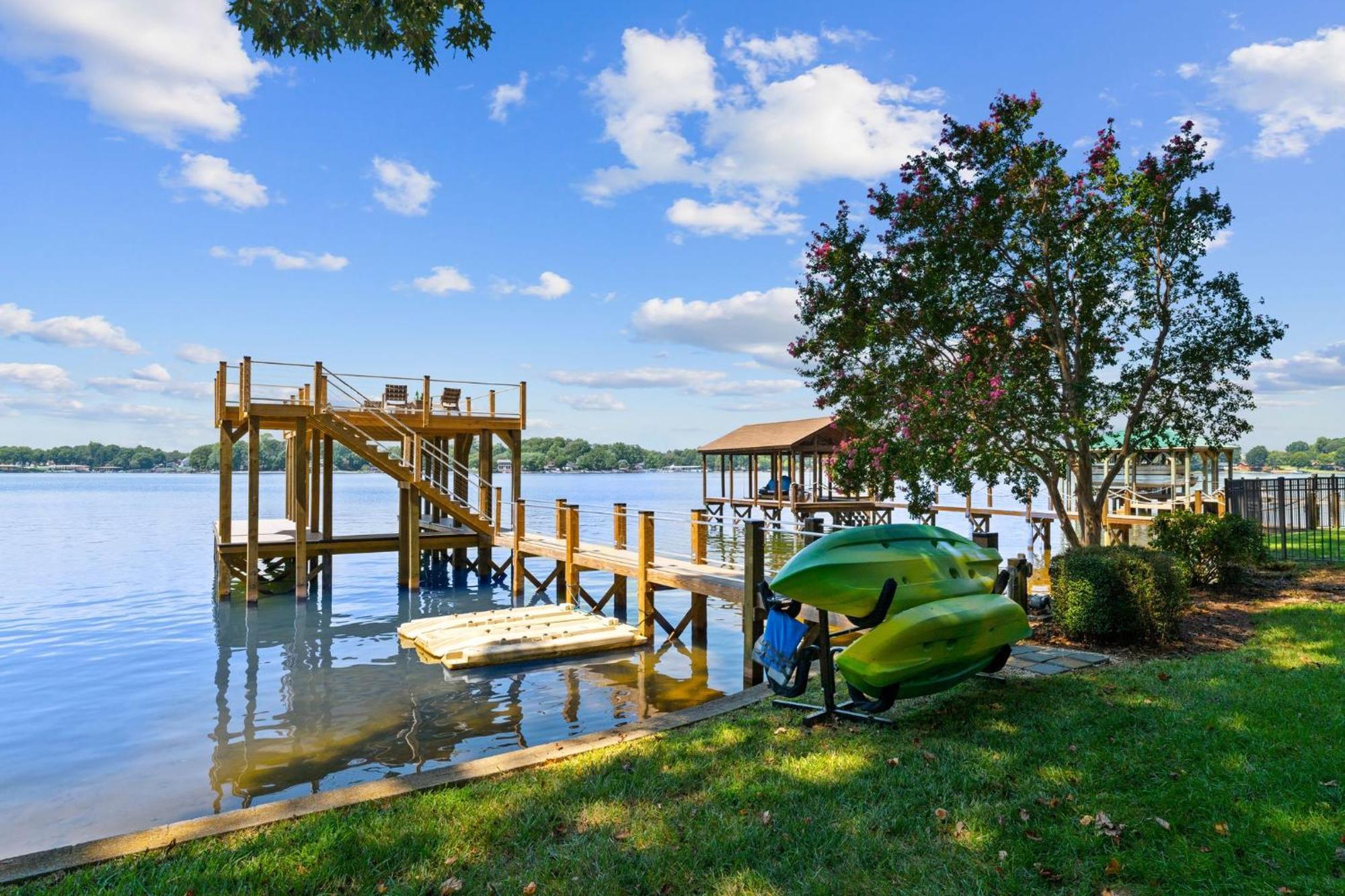 Lakefront Living Mooresville Eksteriør bilde