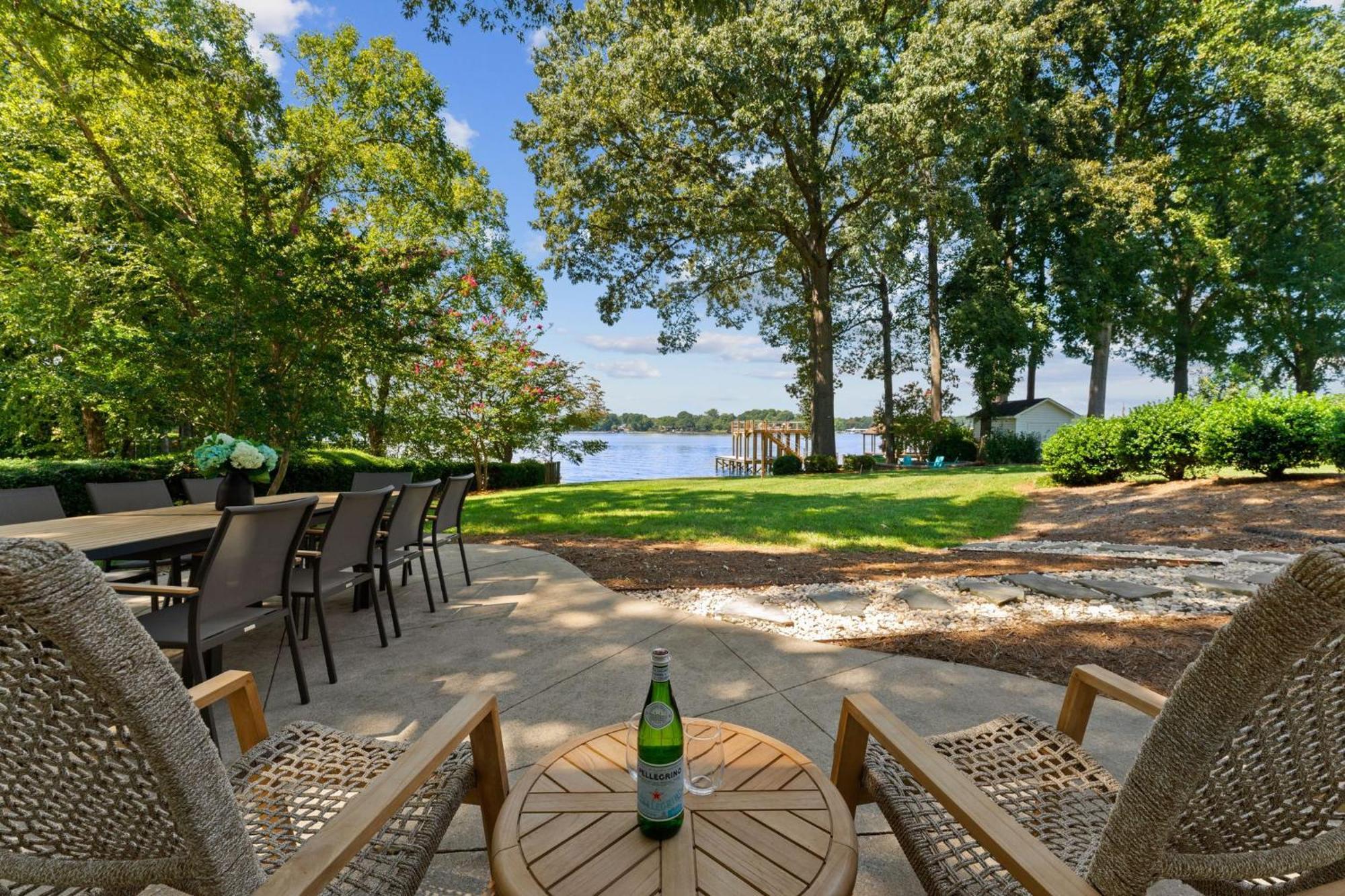 Lakefront Living Mooresville Eksteriør bilde