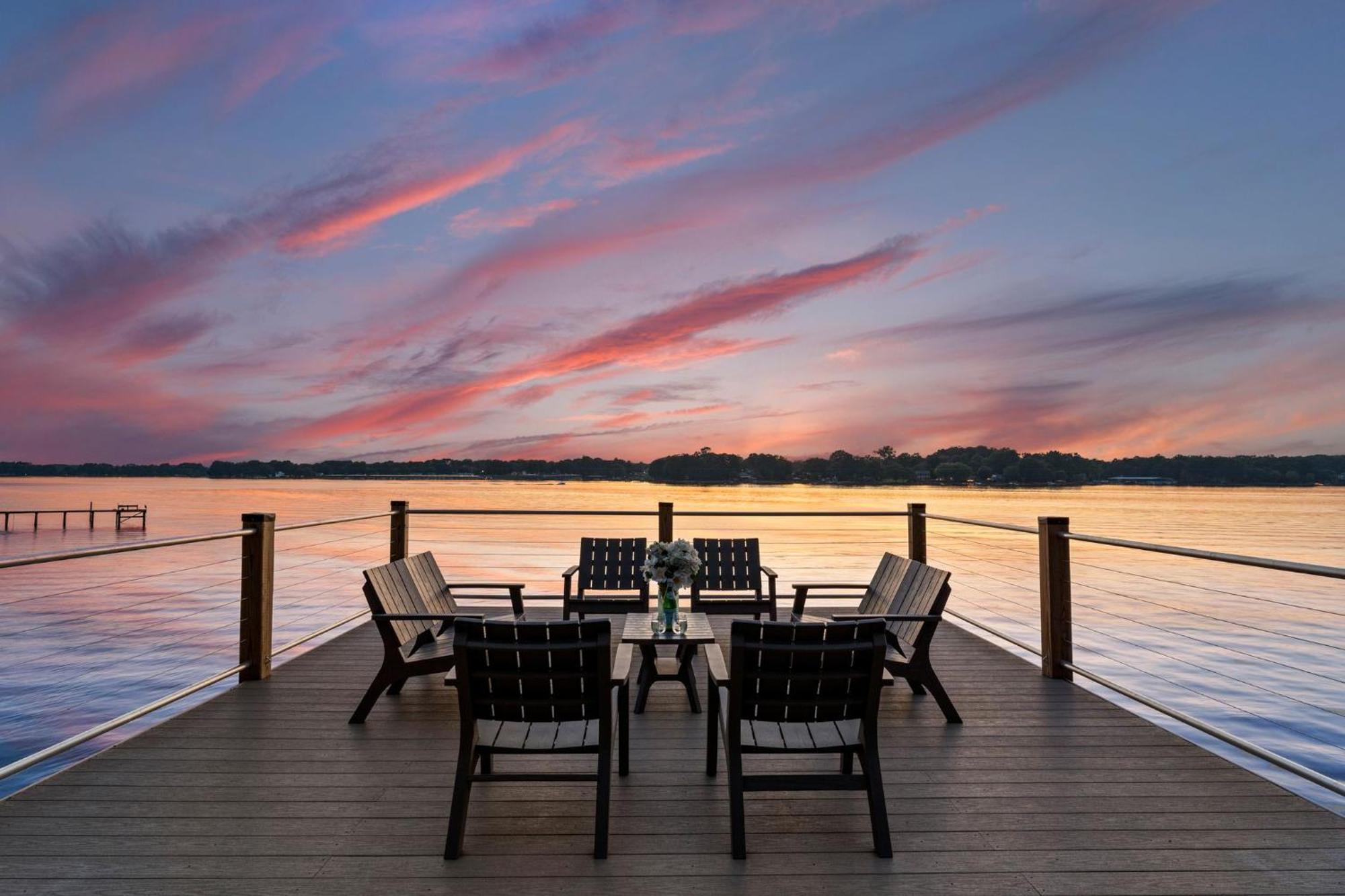 Lakefront Living Mooresville Eksteriør bilde